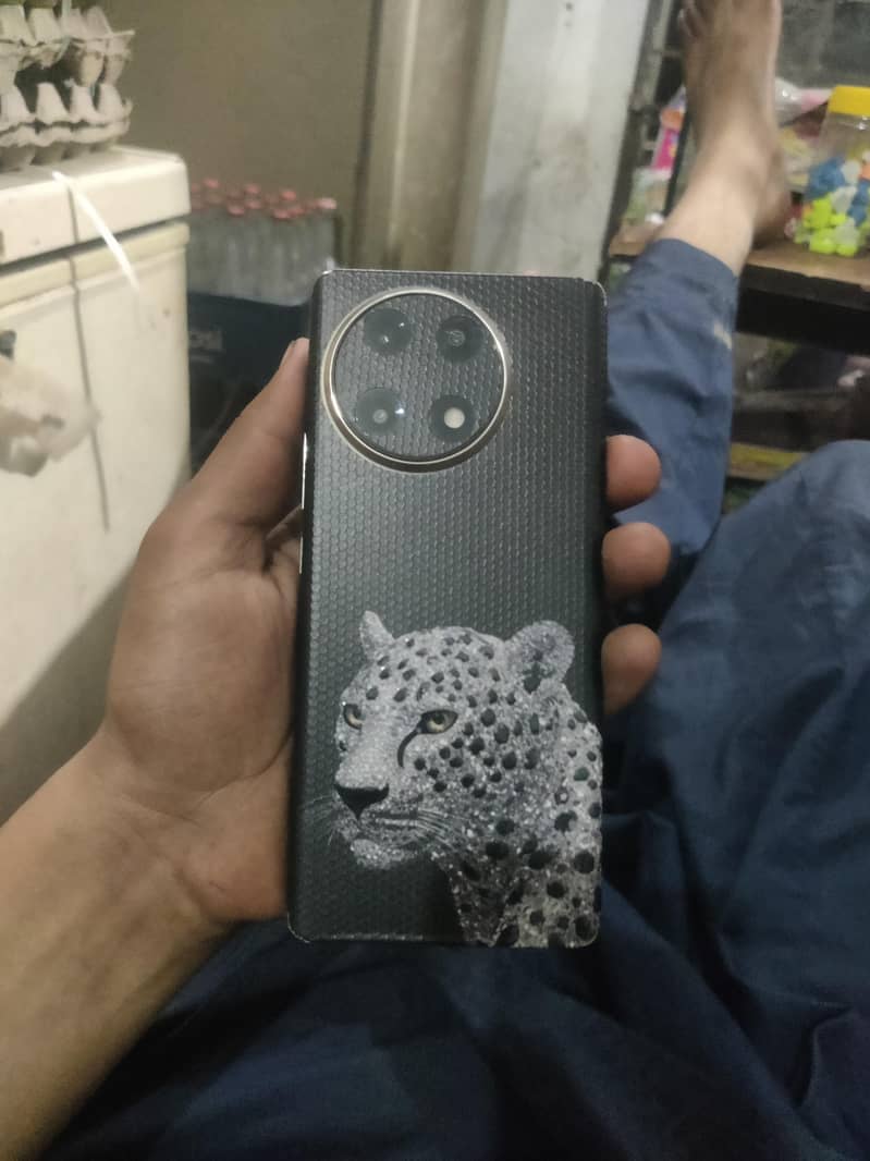 Tecno CAMON 30S 4