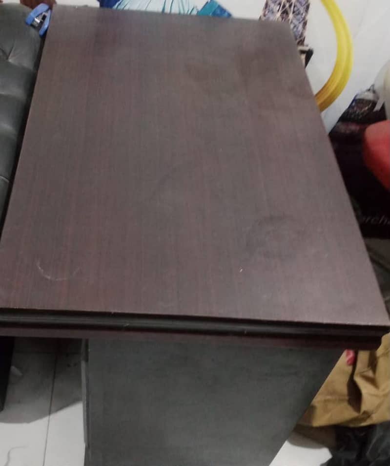 office table small 0