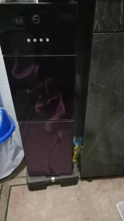 water dispenser