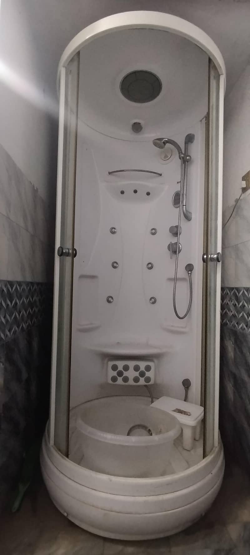 shower cabin 0