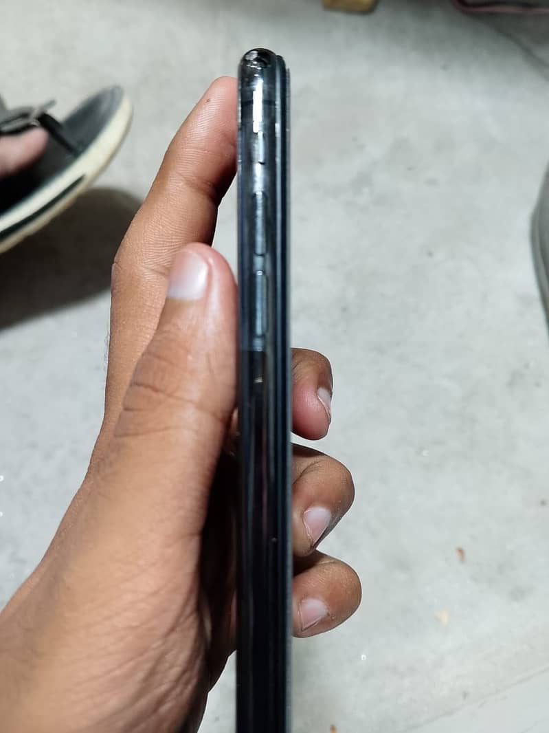 Iphone xs 4