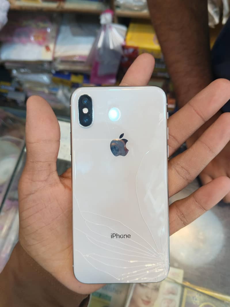 Apple iPhone X 5