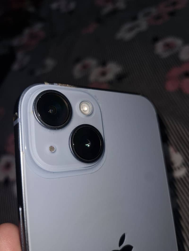 iPhone 14 1