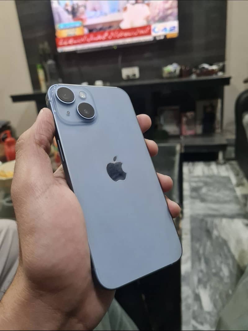 iPhone 14 2
