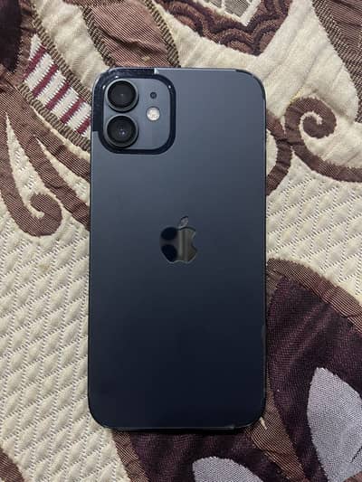 i phone 12 jv battery healt 82 with box