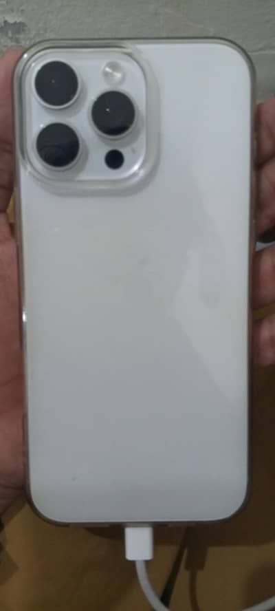 Apple iPhone 16 Pro Max