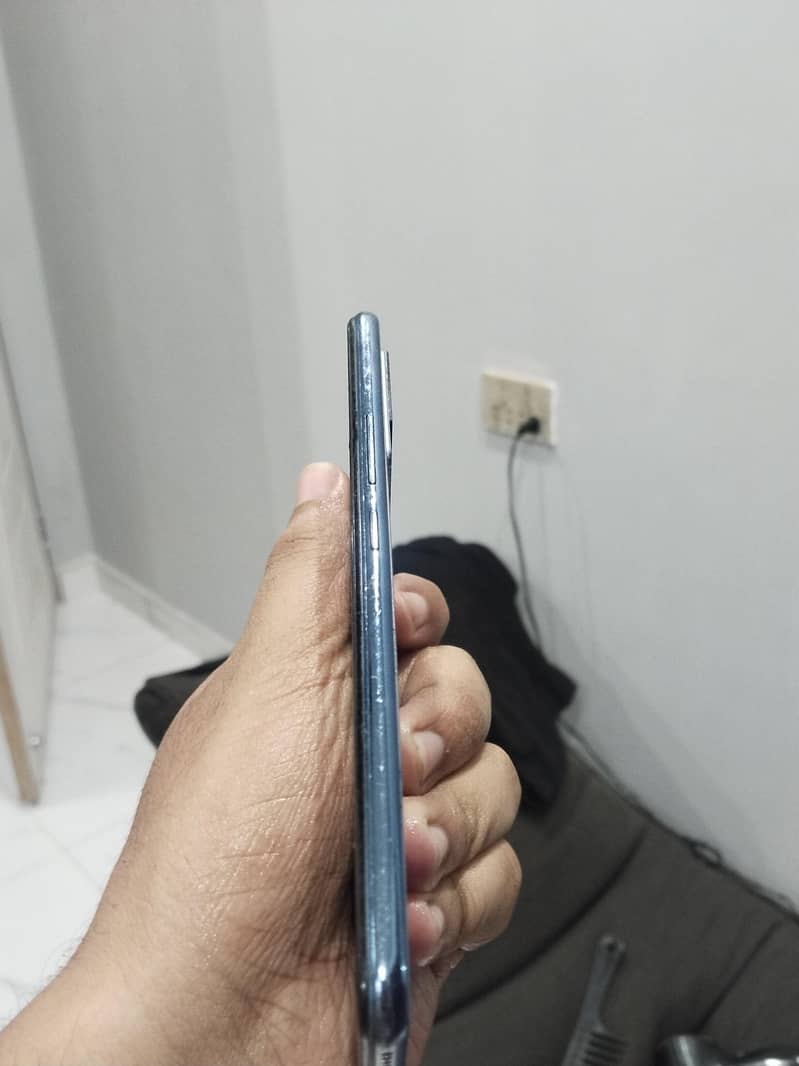 Vivo V21e 1