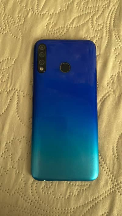 Tecno Spark 4