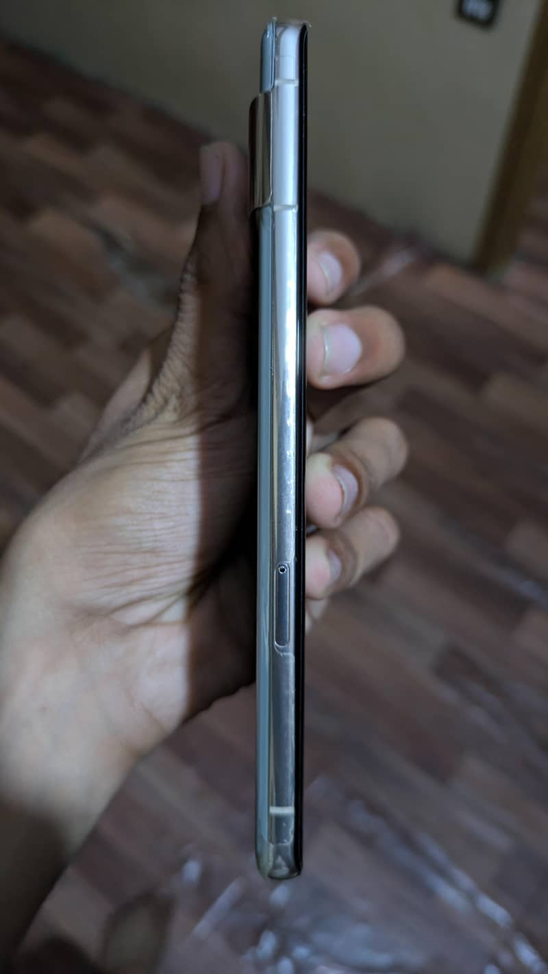 Google Pixel 7 Pro 2