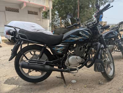 Suzuki gs150 SE