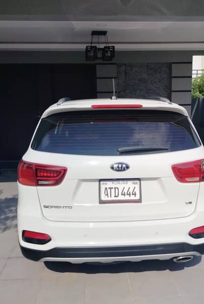 KIA Sorento FWD 3.5 2024