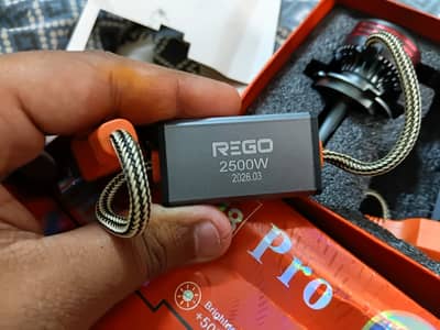 180000 model Bright light