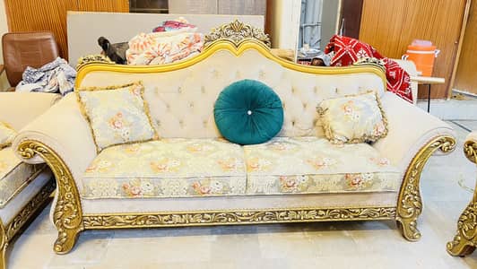 Luxury 7 Seater Chinioti Wood Sofa set - Premium Carving | Excellent