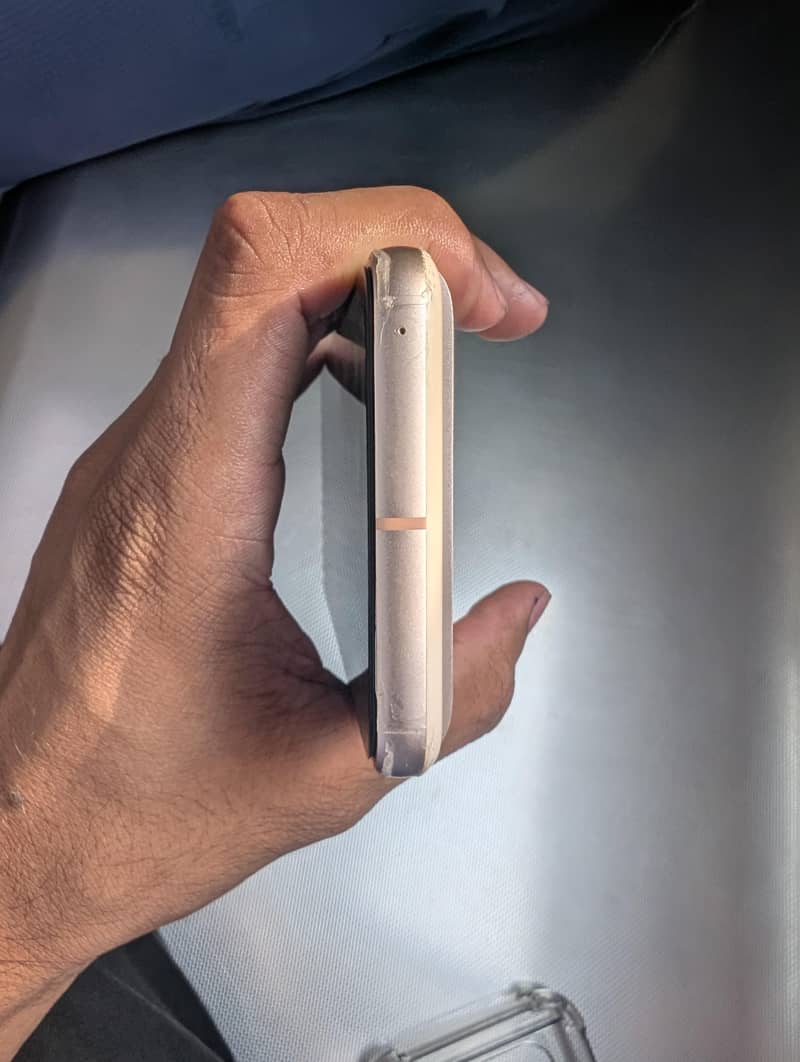 Google Pixel 8 3