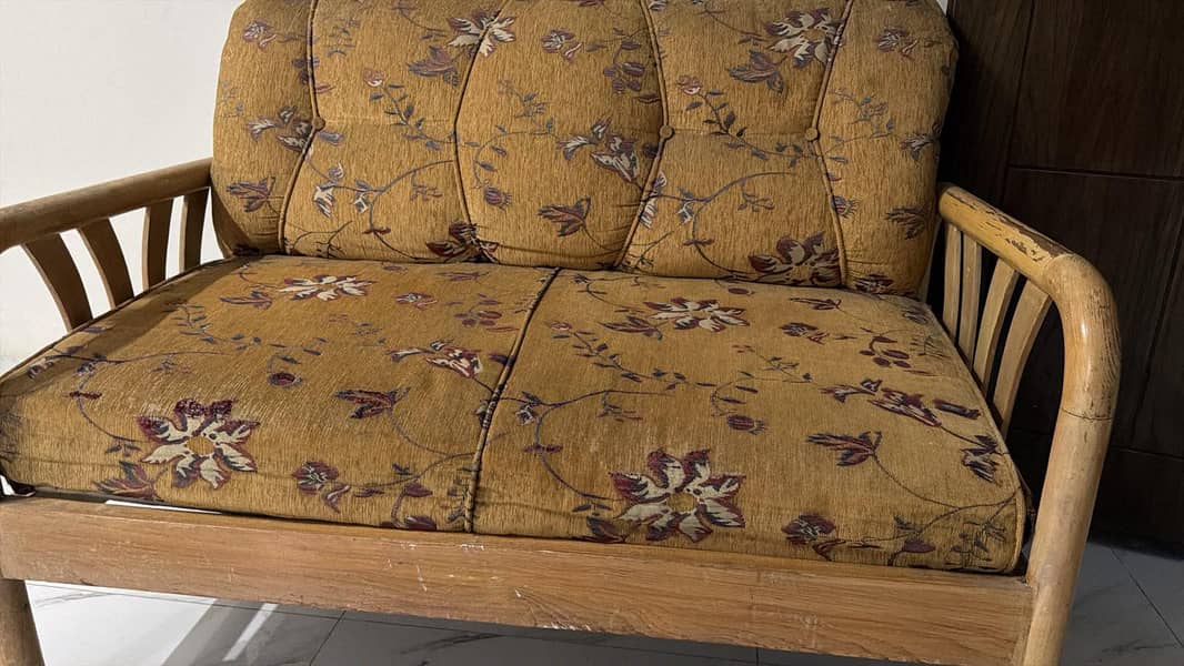 2 seater sofa 3