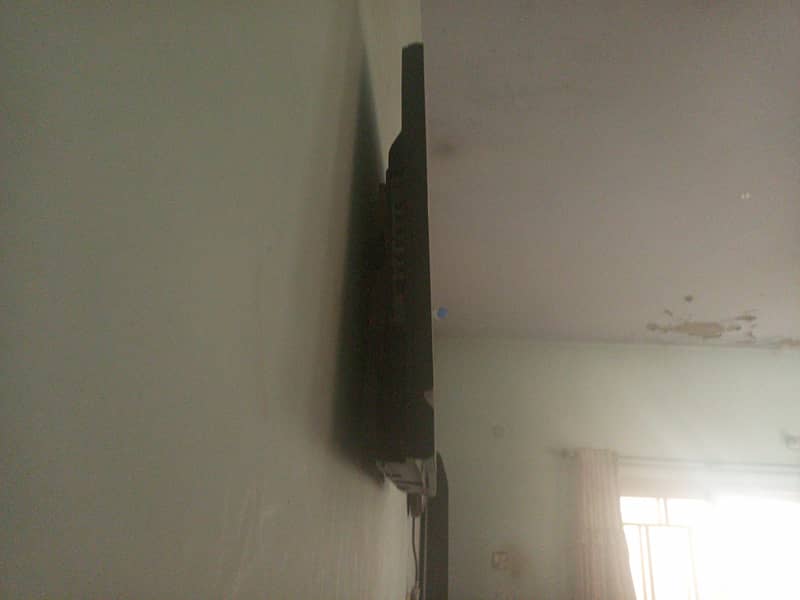 LED with remote 0