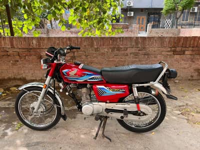 Honda 125 2023