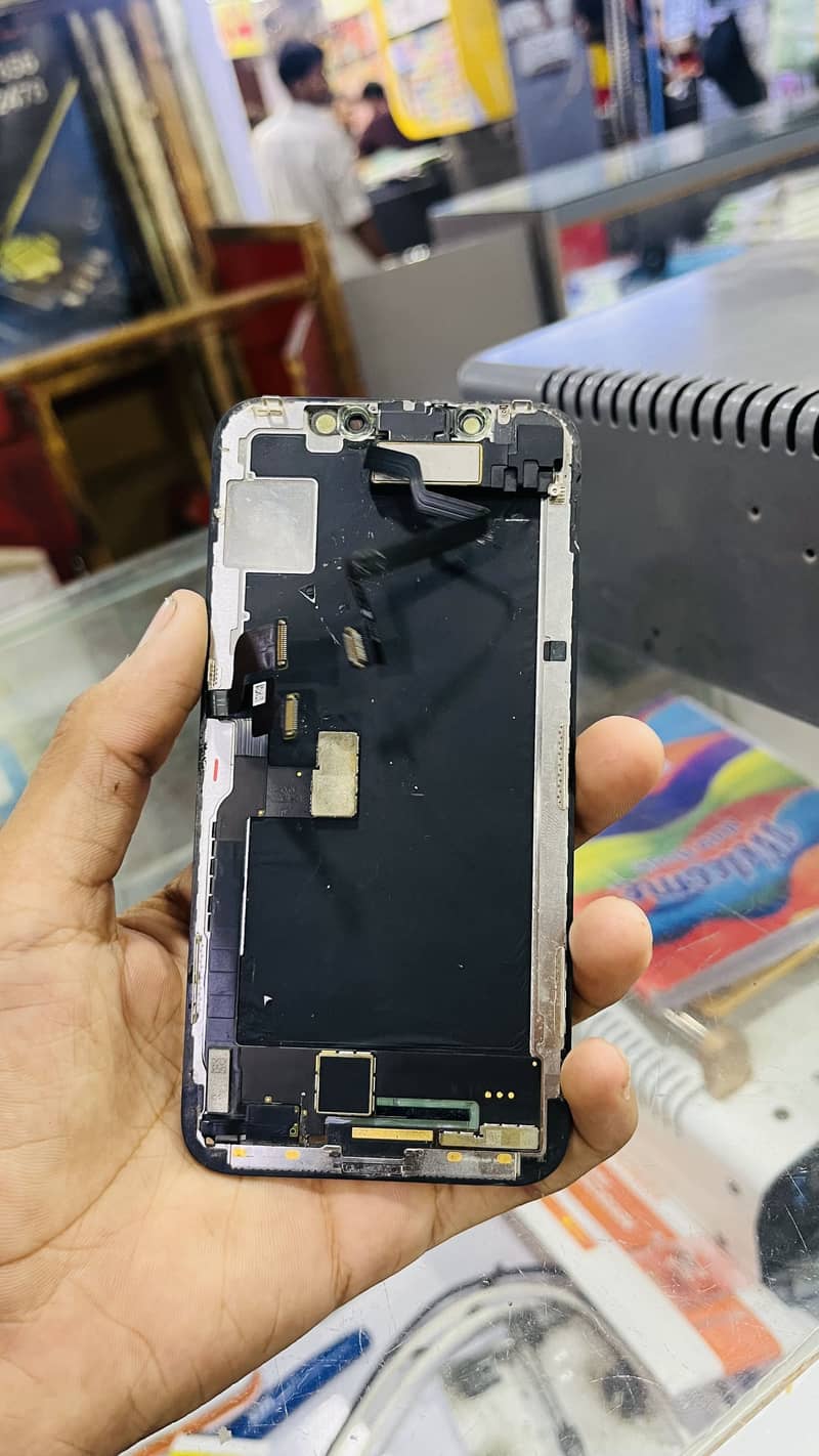 Apple iPhone X 1