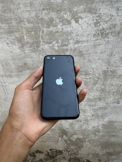 Apple iPhone SE 3
