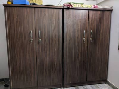 4 door wooden wardrobe spacious and good condition.