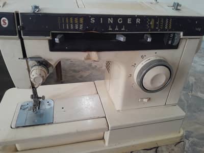 Singer sewing machine