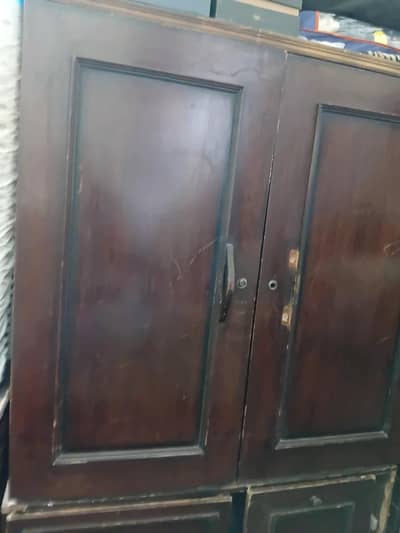 hanger almari. dressing