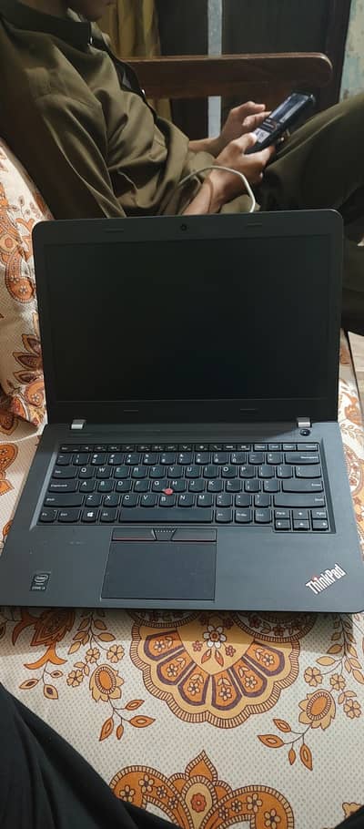 Lenovo ThinkPad i3 5th Gen 8GB RAM (Without HDD/SSD)