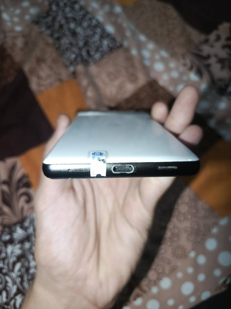 Google Pixel 6a 3