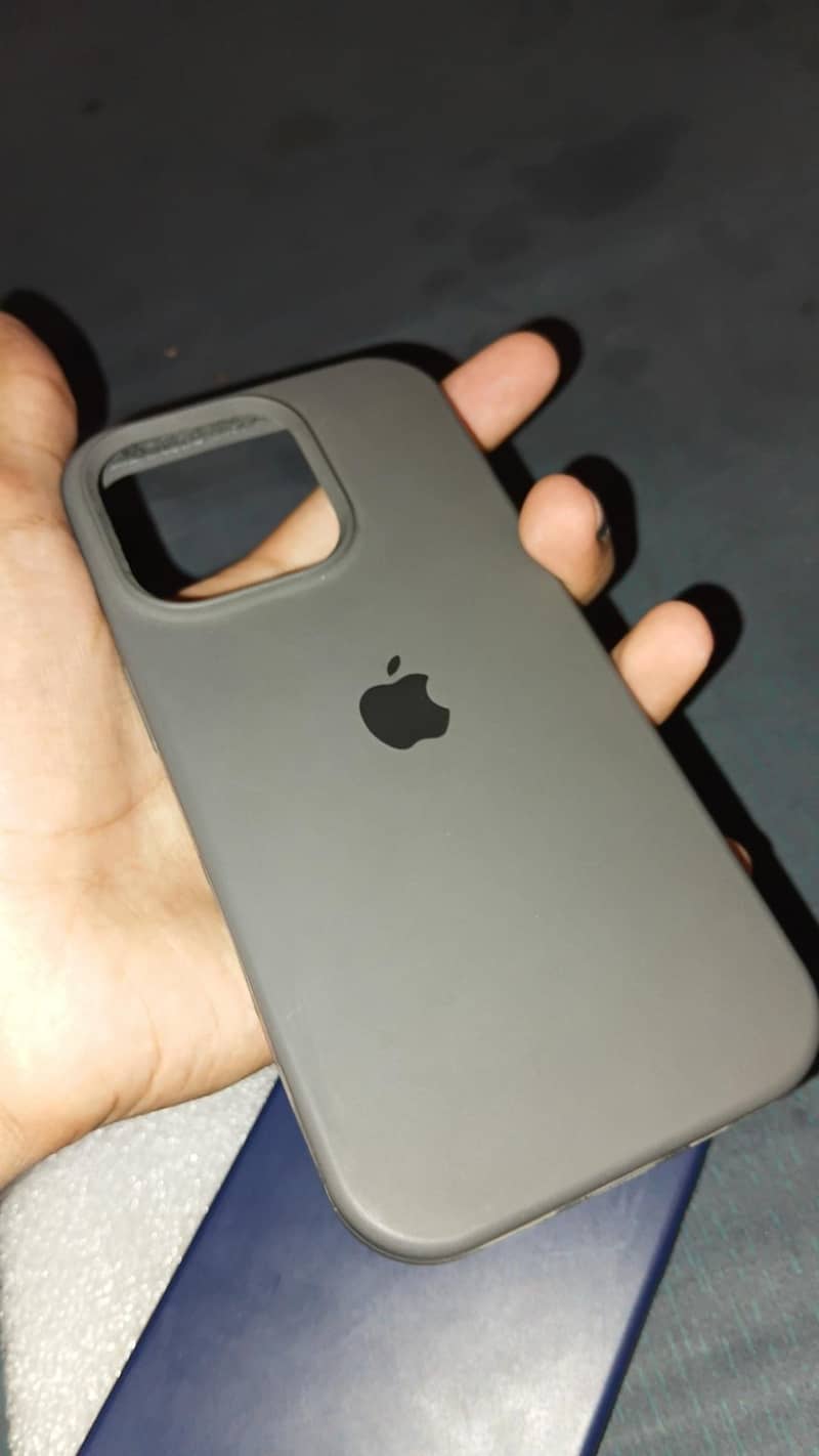iPhone backcovers 1
