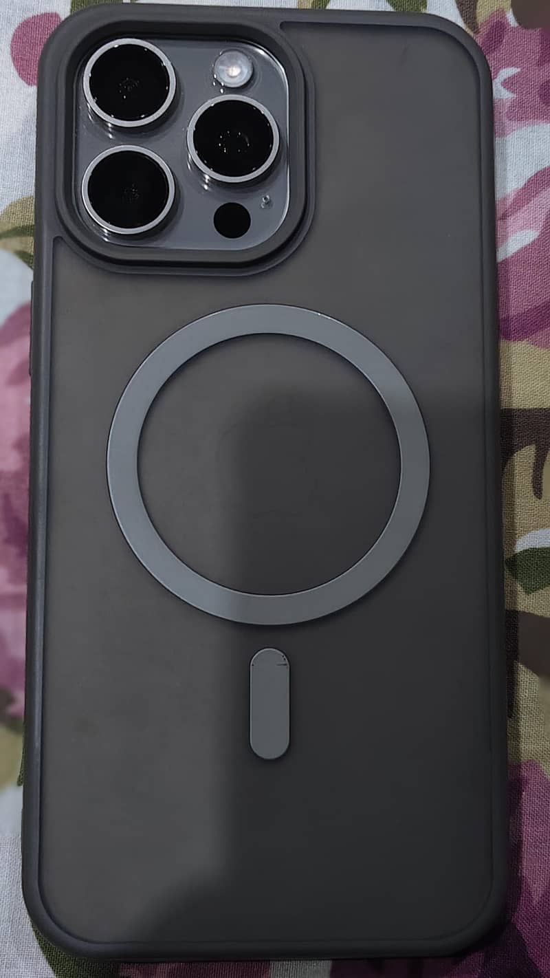 Apple iPhone 15 Pro Max 10
