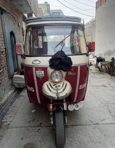 Tuk Tuk Auto 6 Seater