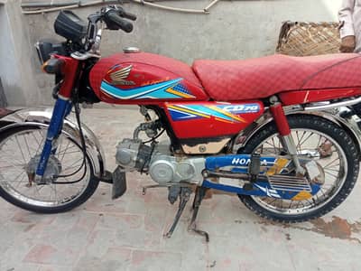 Honda 70 condition ok ha engine bilkul fit ha bike ka koi kam nhi hona