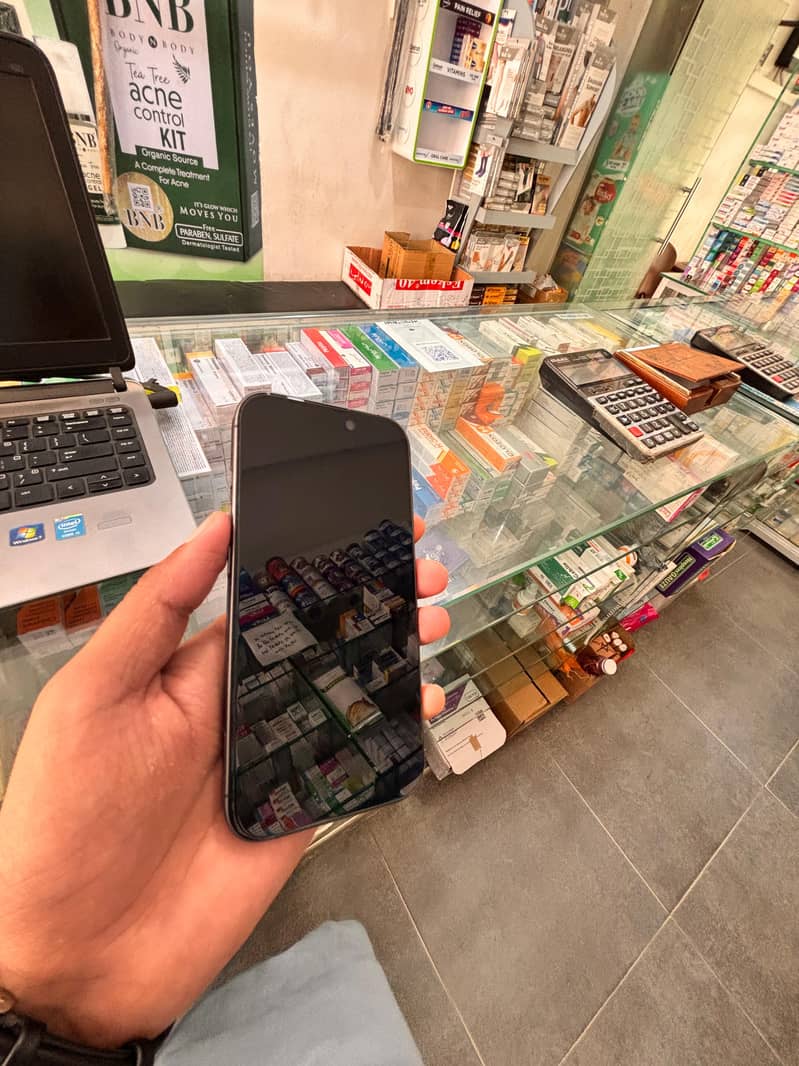 Apple iPhone 17 1