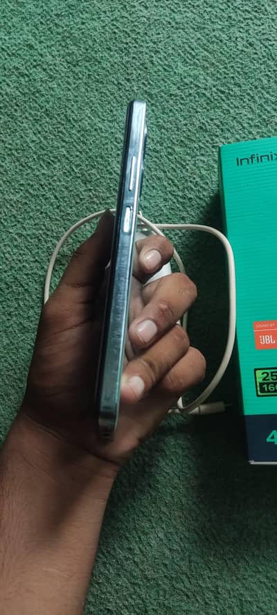 Infinix Note 30