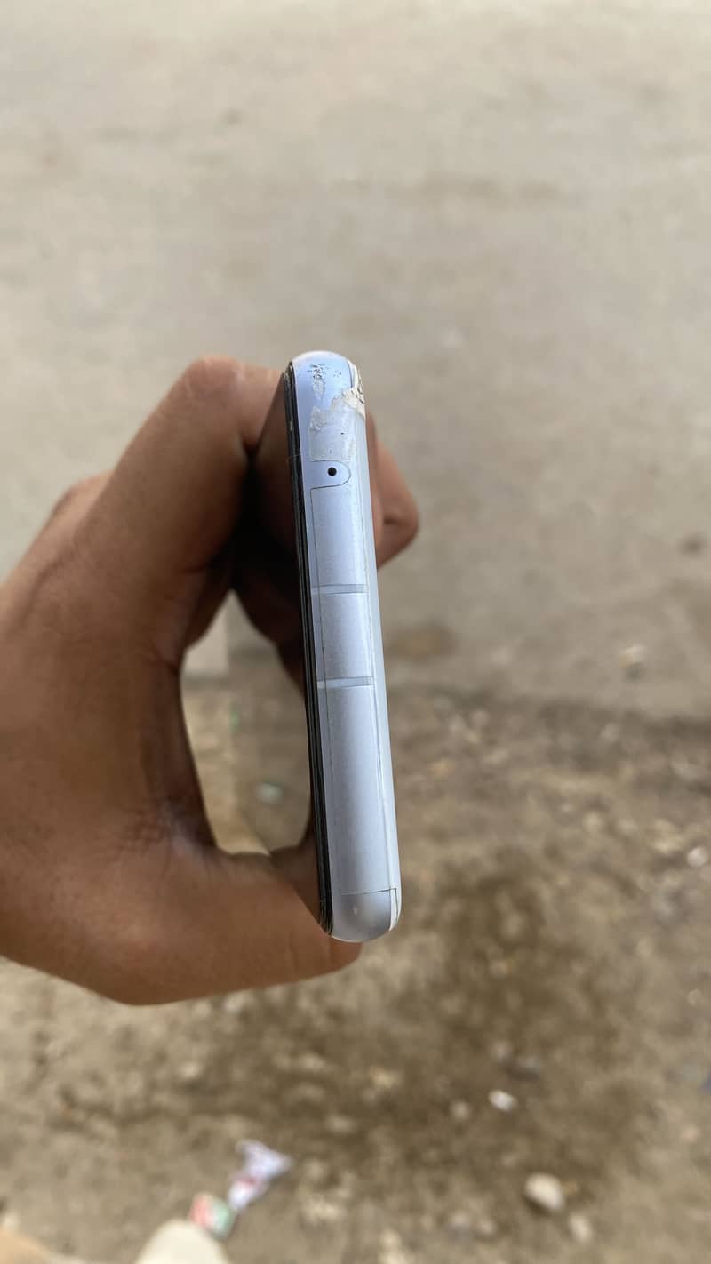 Google Pixel 7a 1