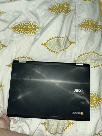 Acer chrome book 15 GB all accessories