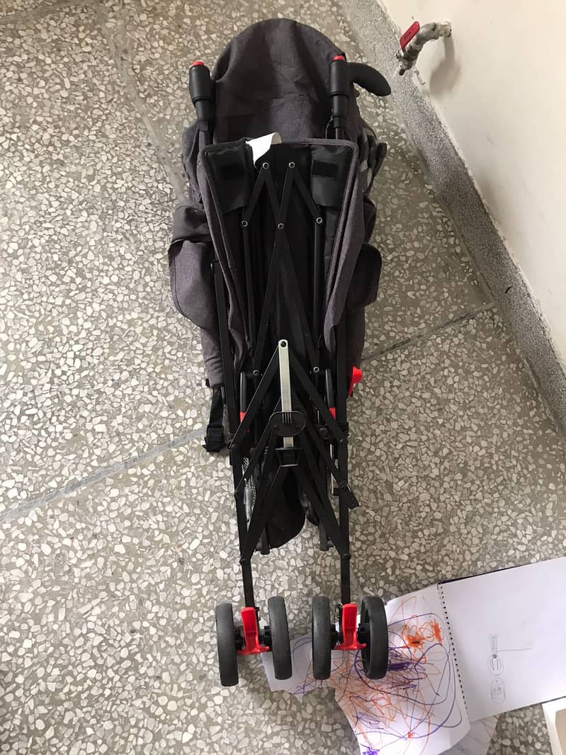 Stroller 8