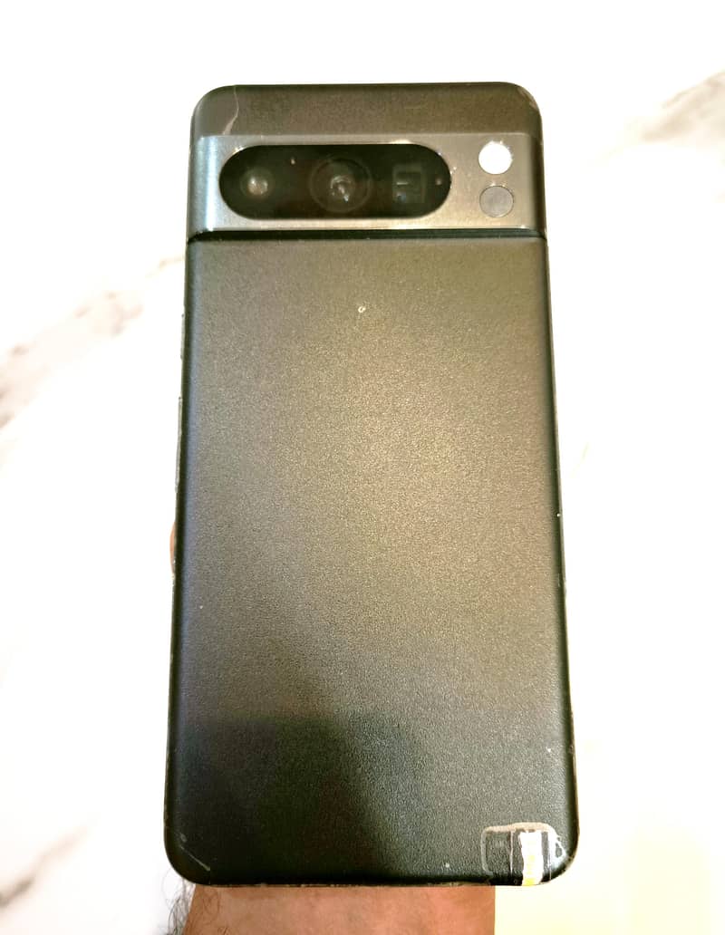 Google Pixel 8 Pro 2