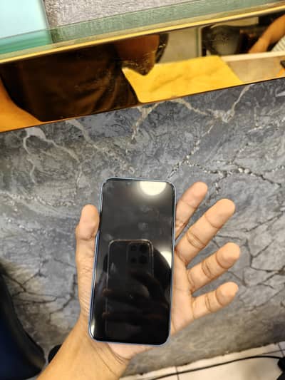 Apple iPhone 13 pta approved