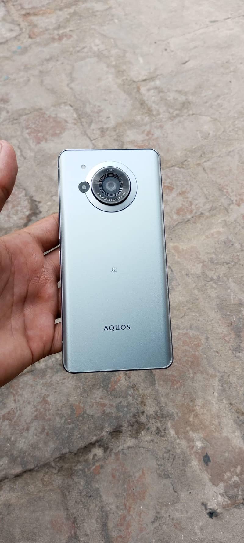 Sharp Aquos Sense7 1