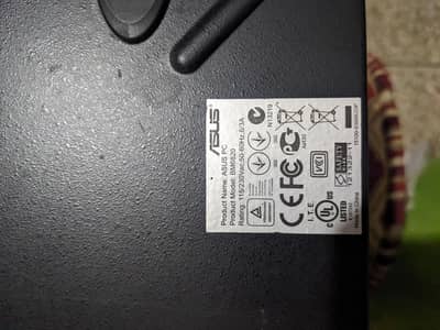 ASUS BM6820 BUSINESS DESKTOP FOR SALE WITH ORIGINAL ASUS MONITOR
