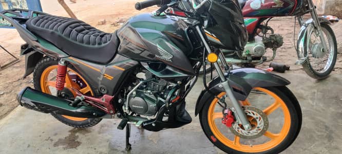 CB150F condition 10/10 biometric available total genuine coated with b