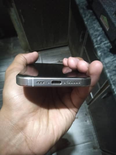 Apple iPhone 15 Pro