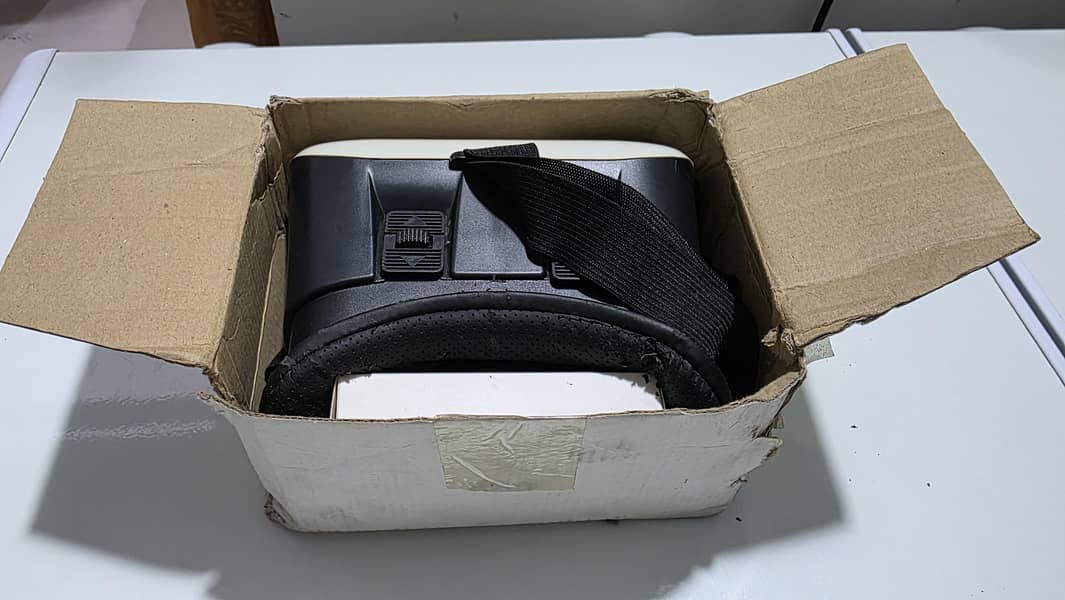 VR Box 2.0 1