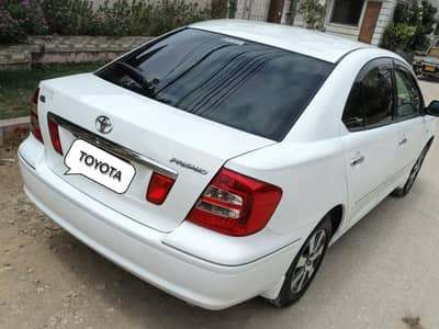 Toyota Premio 2005