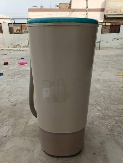 dryer in good working condition