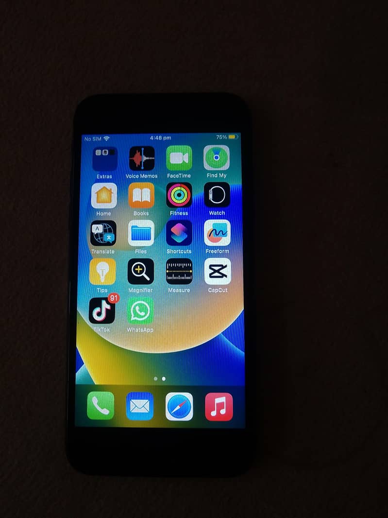 Apple iPhone 8 3