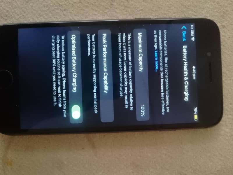 Apple iPhone 8 6