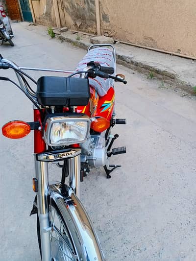 Honda cg 125 red new