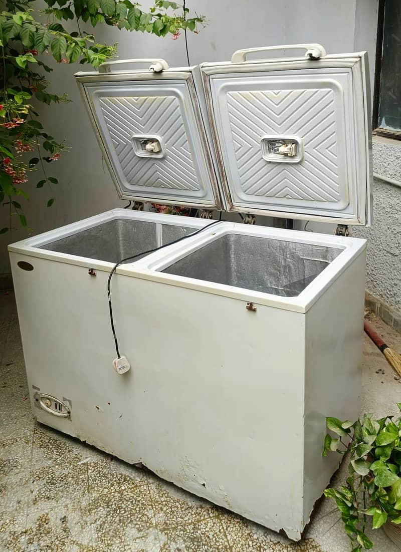 Waves Deep Freezer 2 Door 0
